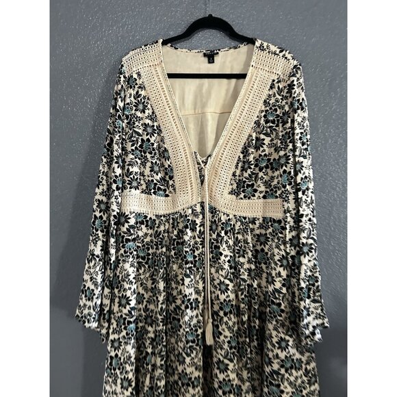 Torrid Floral Mini Floral Gauze Lace-Up Skater Dress Tan plus size 2 - Picture 2 of 5